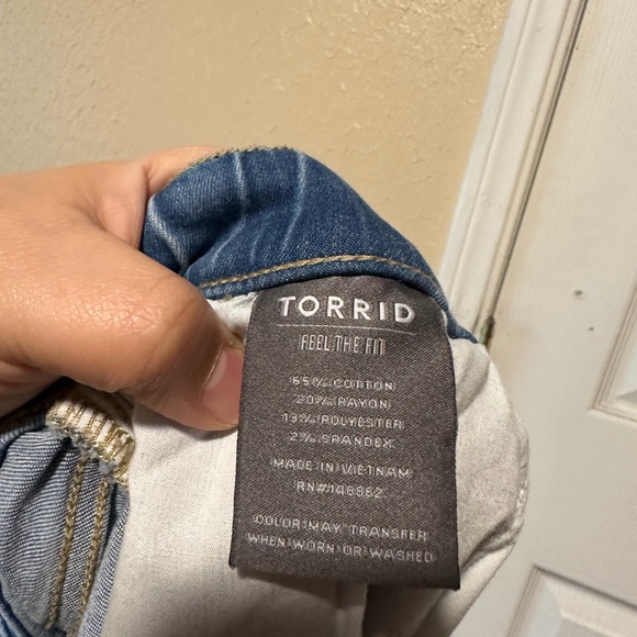 Torrid Pull-On Boyfriend Straight Super Soft Stretchy Jean‎ Plus Size 5X 28 - Picture 8 of 8